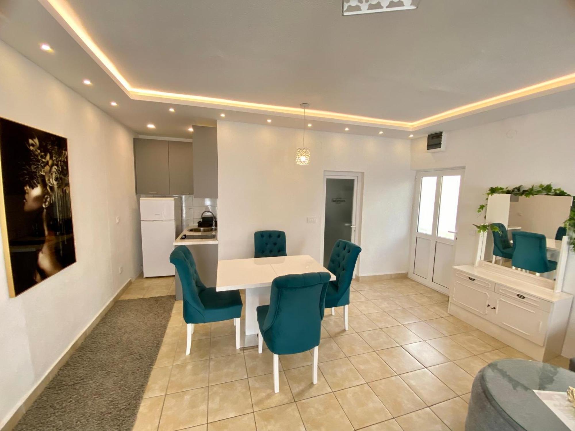 Banicevic Apartmani Ðenovići 客房 照片